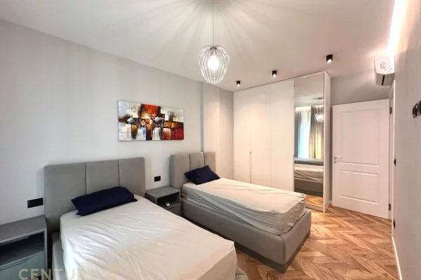 Shtepi me qera Apartament ne Tirane, 2+1, Mobilimi E mobiluar, Pagesa 1,500  Euro.