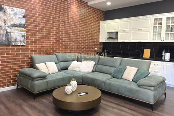 Shtepi ne shitje 1+1 ne Tirane - 129,000 Euro