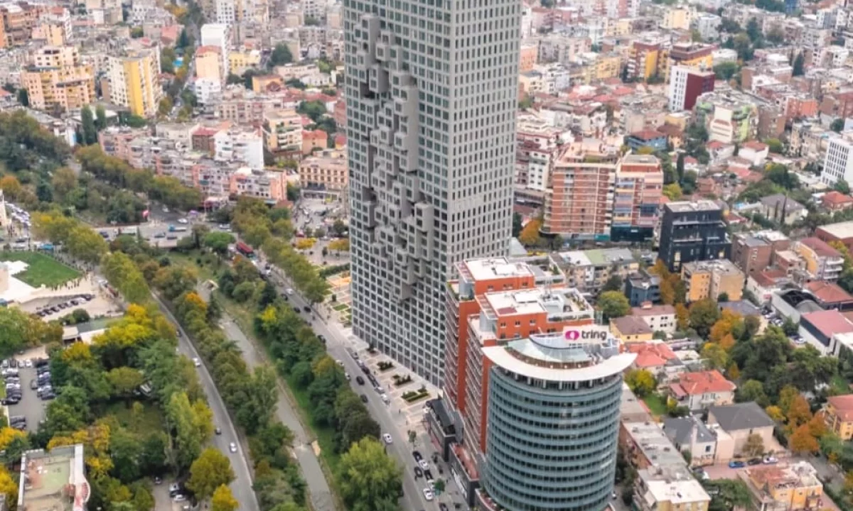 Shtepi me qera Apartament ne Tirane, 2+1, Mobilimi E mobiluar, Pagesa 2,000  Euro.