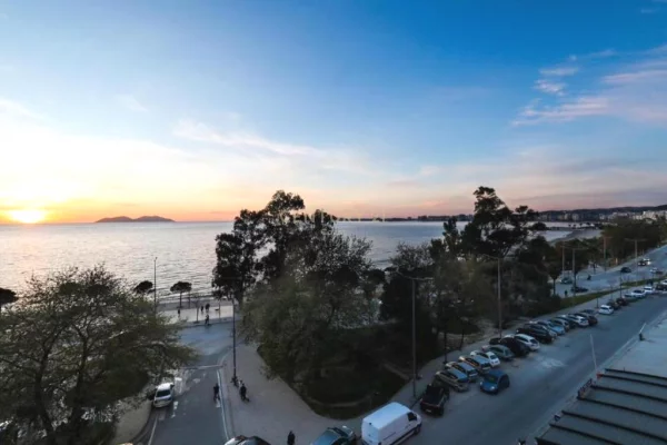 Shtepi me qera 2+1 ne Vlore - 800 Euro