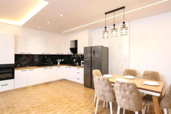 Shtepi me qera Apartament ne Vlore, 2+1, Mobilimi E mobiluar, Pagesa 800  Euro.