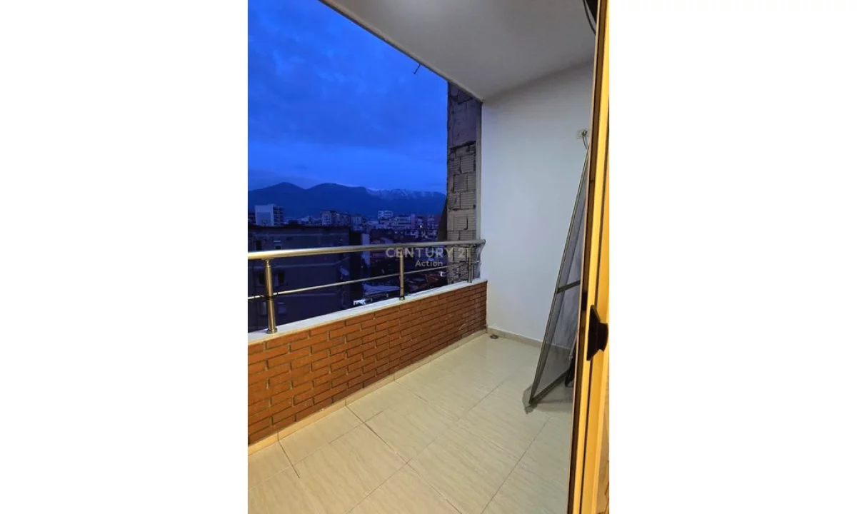 Shtepi me qera Apartament ne Tirane, 1+1, Mobilimi E mobiluar, Pagesa 700  Euro.