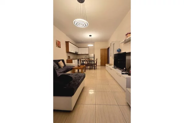 Shtepi me qera Apartament ne Tirane, 1+1, Mobilimi E mobiluar, Pagesa 700  Euro.