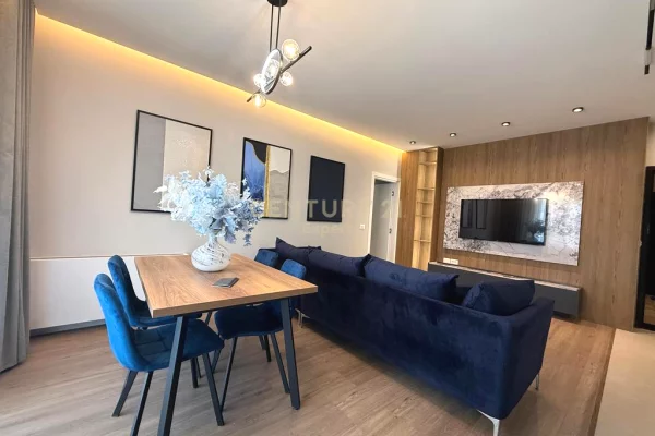 Shtepi me qera Apartament ne Tirane, 2+1, Mobilimi E mobiluar, Pagesa 1,500  Euro.