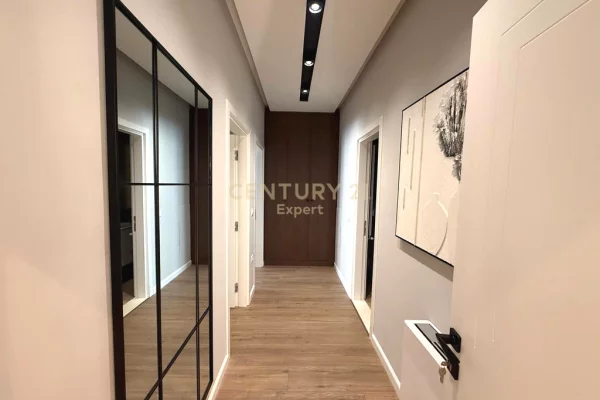 Shtepi me qera Apartament ne Tirane, 2+1, Mobilimi E mobiluar, Pagesa 1,500  Euro.