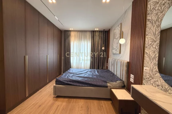 Shtepi me qera Apartament ne Tirane, 2+1, Mobilimi E mobiluar, Pagesa 1,500  Euro.