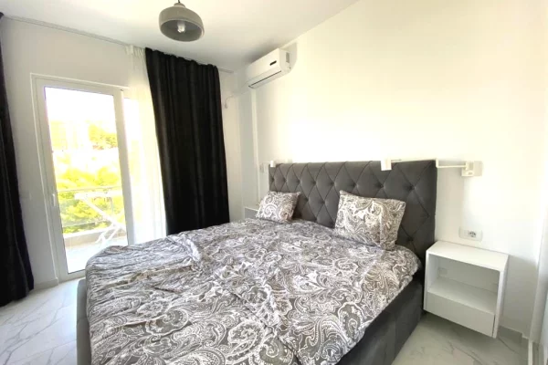 Shtepi ne shitje Apartament ne Sarande, 3+1, Mobilimi E mobiluar, Pagesa 505,000  Euro.