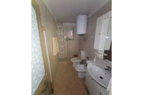 Apartment for sale in Tirana 3+1, In Part