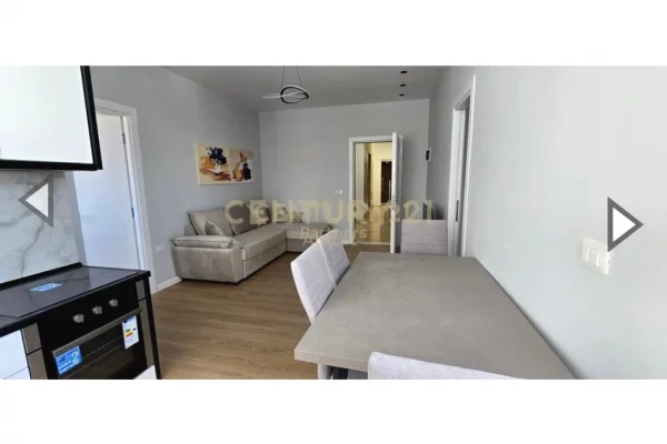 Shtepi me qera 1+1 ne Tirane - 550 Euro