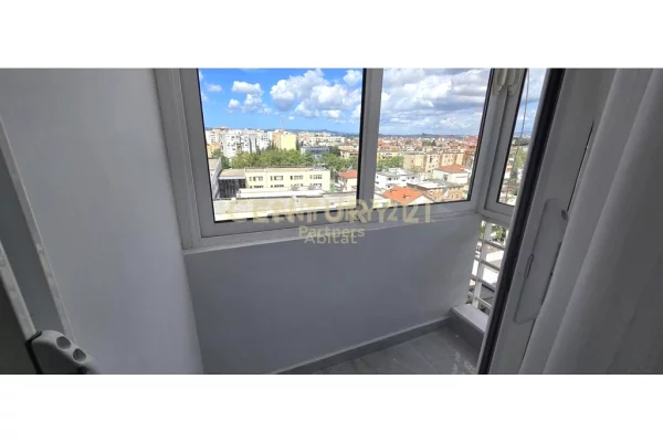 Shtepi me qera Apartament ne Tirane, 1+1, Mobilimi E mobiluar, Pagesa 550  Euro.