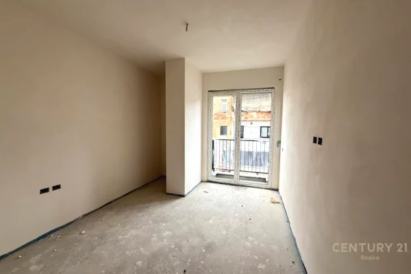 Shtepi ne shitje Apartament ne Tirane, 2+1, Mobilimi Bosh, pa mobiluar, Pagesa 138,550  Euro.