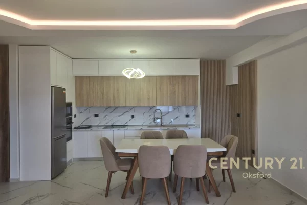 Shtepi me qera Apartament ne Tirane, 2+1, Mobilimi E mobiluar, Pagesa 1,000  Euro.