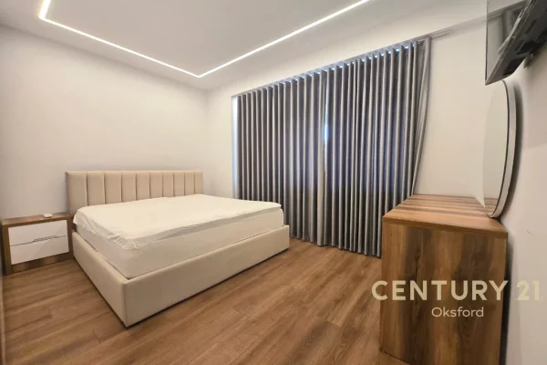 Shtepi me qera Apartament ne Tirane, 2+1, Mobilimi E mobiluar, Pagesa 1,000  Euro.