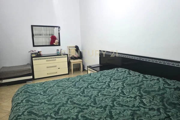 Shtepi ne shitje Apartament ne Tirane, 1+1, Mobilimi E mobiluar, Pagesa 130,000  Euro.