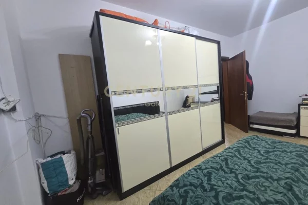 Shtepi ne shitje Apartament ne Tirane, 1+1, Mobilimi E mobiluar, Pagesa 130,000  Euro.