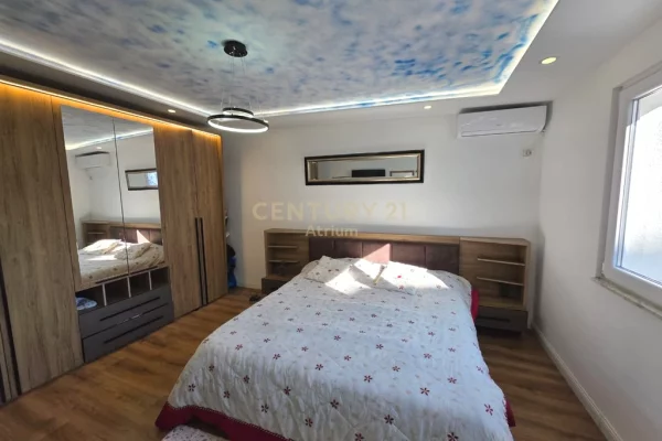 Luxury villas for sale in Tirana 3+1, Furnished