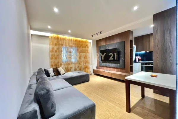 Shtepi me qera Apartament ne Tirane, 1+1, Mobilimi E mobiluar, Pagesa 620  Euro.