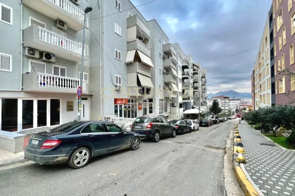 Shtepi me qera Apartament ne Tirane, 1+1, Mobilimi E mobiluar, Pagesa 620  Euro.