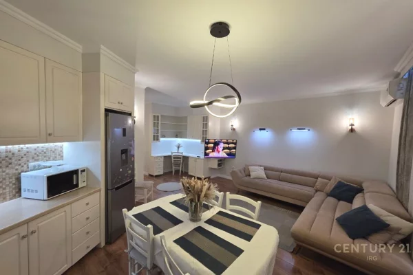 Apartament 3+1+2 tek Eleonora Njesia 13. Per Qira