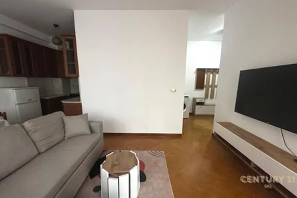 Shtepi me qera Apartament ne Tirane, 1+1, Mobilimi E mobiluar, Pagesa 600  Euro.
