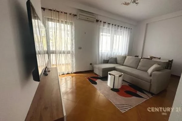 Shtepi me qera Apartament ne Tirane, 1+1, Mobilimi E mobiluar, Pagesa 600  Euro.