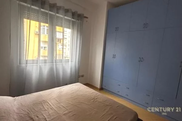Shtepi me qera Apartament ne Tirane, 1+1, Mobilimi E mobiluar, Pagesa 600  Euro.