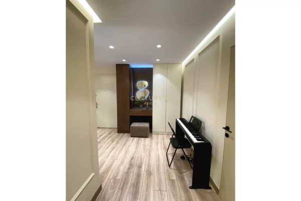 Shtepi ne shitje Apartament ne Tirane, 3+1, Mobilimi E mobiluar, Pagesa 350,000  Euro.