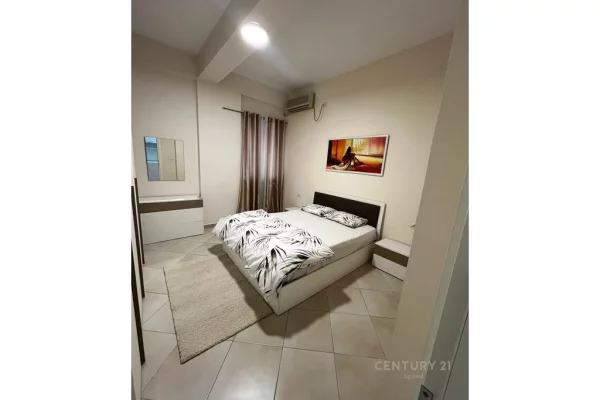 Shtepi me qera Apartament ne Tirane, 1+1, Mobilimi E mobiluar, Pagesa 400  Euro.