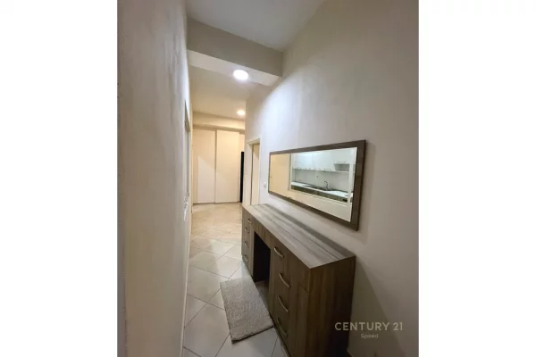 Shtepi me qera Apartament ne Tirane, 1+1, Mobilimi E mobiluar, Pagesa 400  Euro.