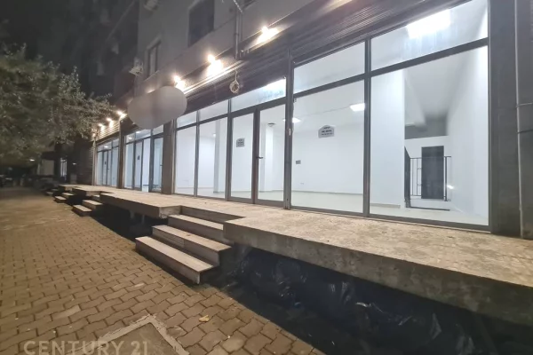 Ambient biznesi me qera 1+1 ne Tirane - 2,200 Euro