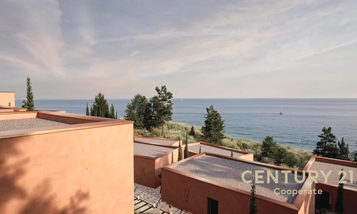 Shtepi ne shitje Apartament ne Sarande, Garsoniere, Mobilimi Bosh, pa mobiluar, Pagesa 140,000  Euro.