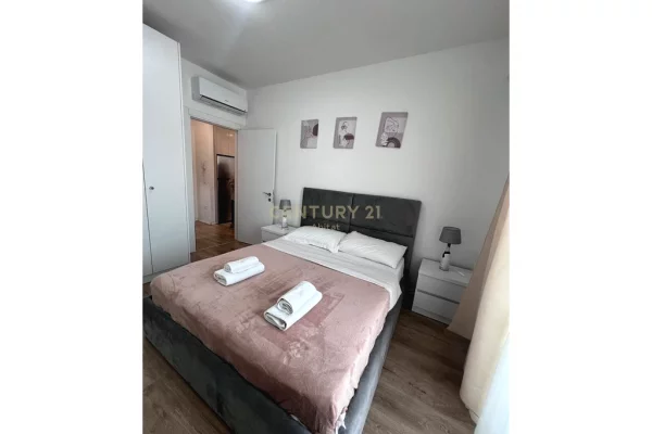 Shtepi me qera Apartament ne Tirane, 1+1, Mobilimi E mobiluar, Pagesa 650  Euro.