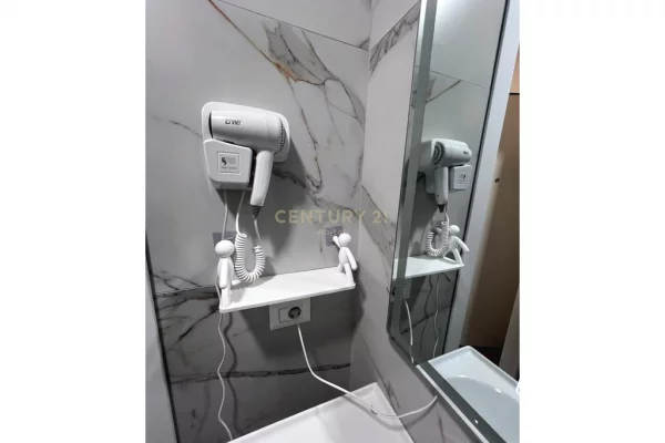 Shtepi me qera Apartament ne Tirane, 1+1, Mobilimi E mobiluar, Pagesa 650  Euro.