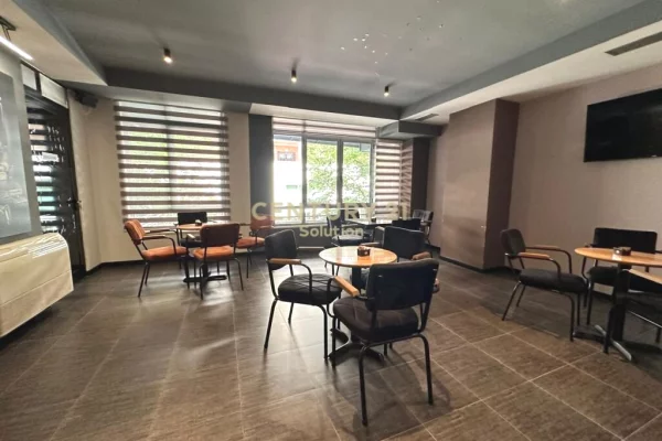 JEPET ME QERA AMBIENT DUPLEX TEK KOMUNA E PARISIT