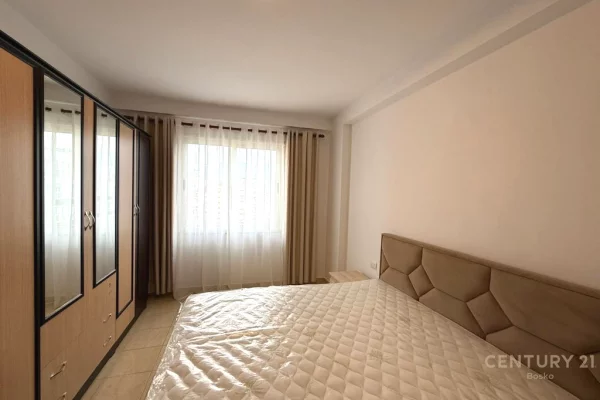 Shtepi me qera Apartament ne Tirane, 1+1, Mobilimi E mobiluar, Pagesa 500  Euro.