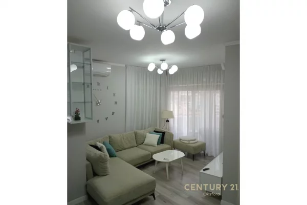 Shtepi me qera Apartament ne Tirane, 2+1, Mobilimi E mobiluar, Pagesa 55,000  Leke.