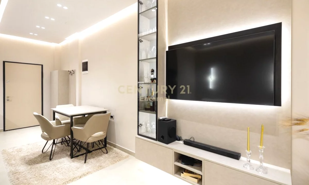 Apartment for sale in Vlora Garsoniere, Furnished