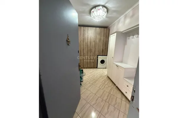 Apartment for sale in Tirana 1+1, Furnished