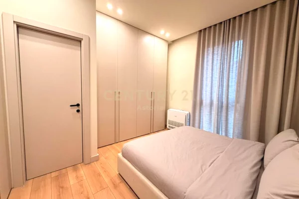 Shtepi me qera Apartament ne Tirane, 2+1, Mobilimi E mobiluar, Pagesa 1,800  Euro.