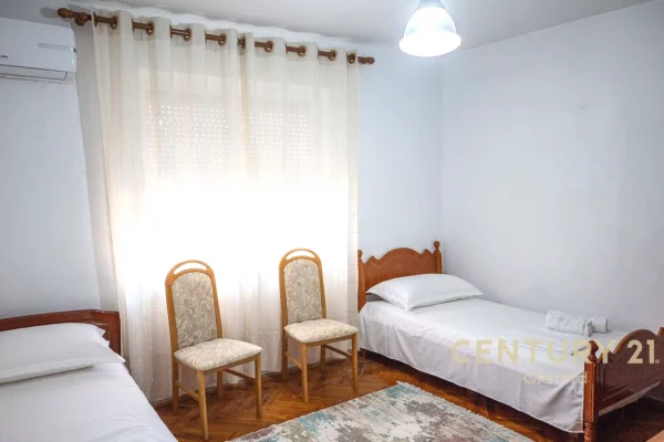 Shtepi me qera 3+1 ne Tirane - 670 Euro