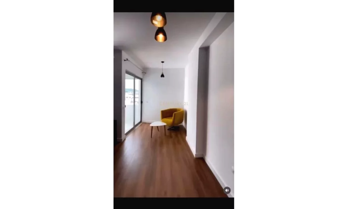 Shtepi ne shitje Apartament ne Tirane, 2+1, Mobilimi E mobiluar, Pagesa 168,000  Euro.