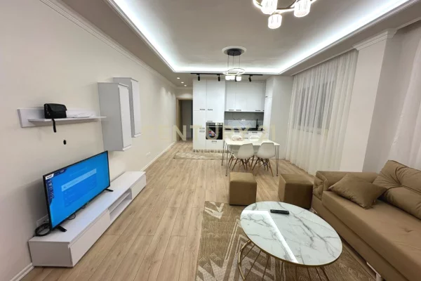 Shtepi me qera 1+1 ne Tirane - 600 Euro