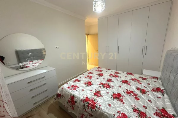 Shtepi me qera Apartament ne Tirane, 1+1, Mobilimi E mobiluar, Pagesa 600  Euro.