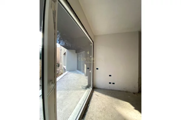 House for Sale 2+1 in Tirana - 215,000 Euro