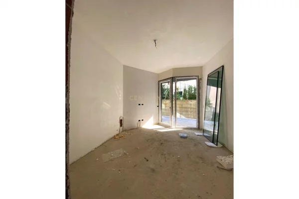 Apartment for sale in Tirana 2+1, Emty