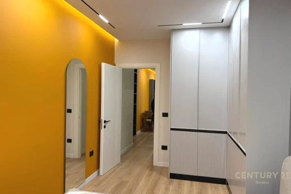 Shtepi me qera Apartament ne Tirane, 1+1, Mobilimi E mobiluar, Pagesa 600  Euro.