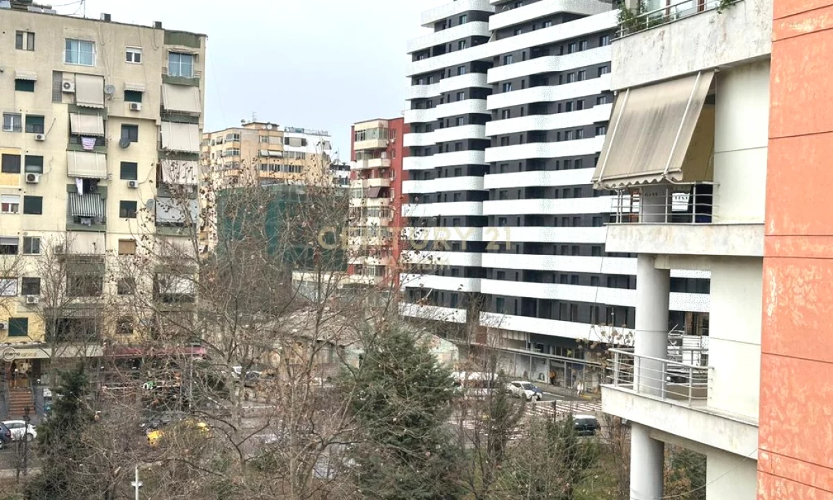 Shtepi me qera Apartament ne Tirane, 2+1, Mobilimi E mobiluar, Pagesa 55,000  Leke.