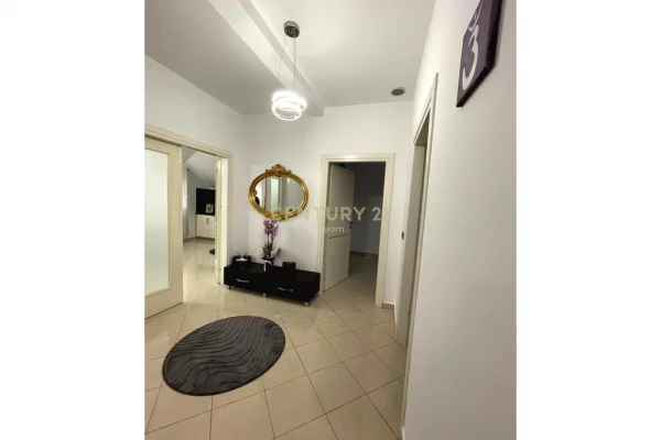 Shtepi me qera Apartament ne Tirane, 2+1, Mobilimi E mobiluar, Pagesa 750  Euro.