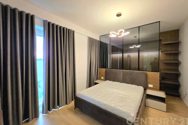 Shtepi me qera Vila Luksoze ne Tirane, 4+1, Mobilimi Bosh, pa mobiluar, Pagesa 1,500  Euro.