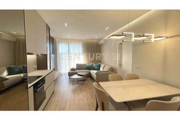 Shtepi me qera 2+1 ne Tirane - 1,500 Euro